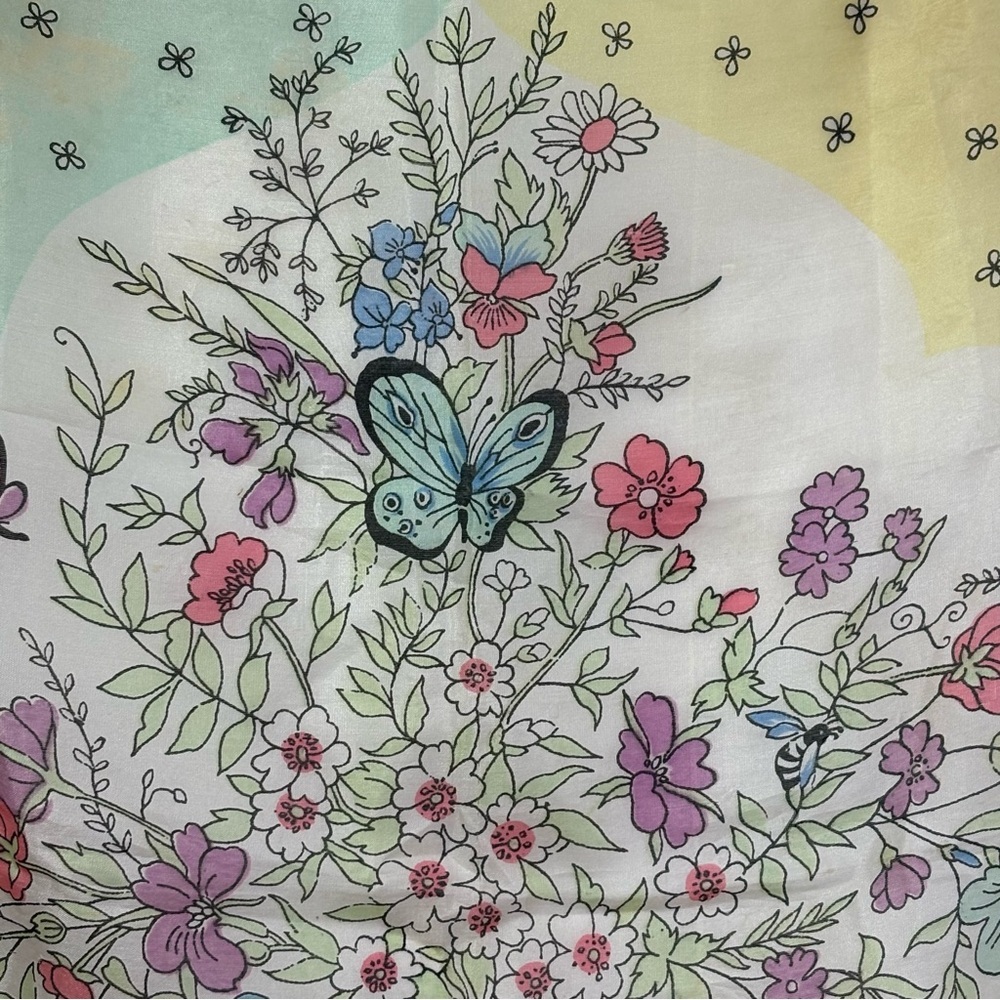 Vintage 60s square silk scarf garden floral butterflies painted hand rolled edge - Picture 16 of 16